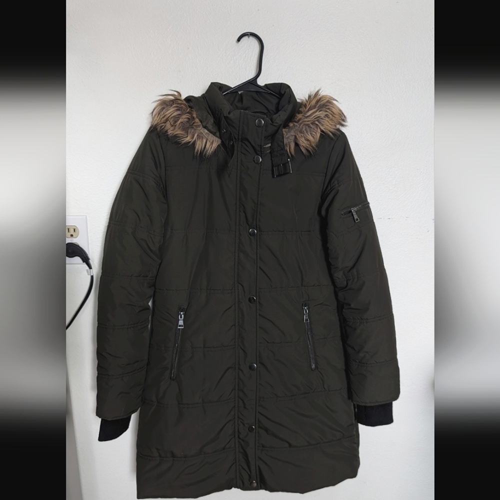 Long green puff jacket